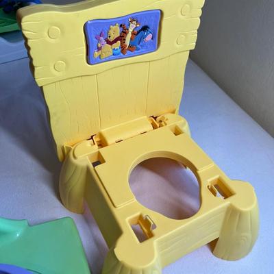 Winnie the Pooh step stool. potty