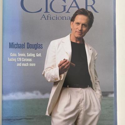 Cigar Aficionado Michael Douglas original vintage 1998 magazine 