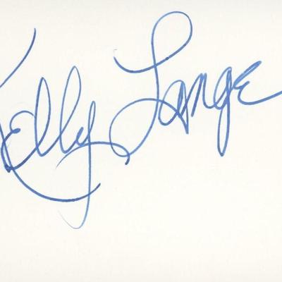 Kelly Lange signature cut