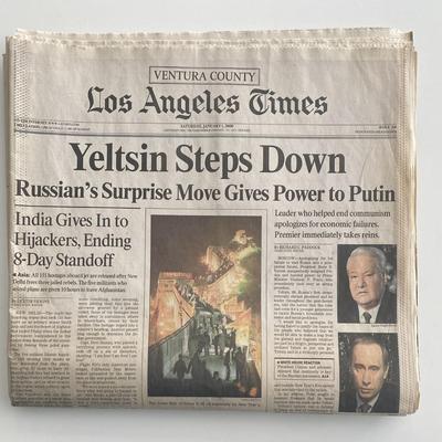 Los Angeles Times 2000 newspaper announcing Russias Boris Yeltsin stepping down