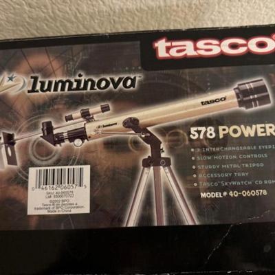 TASCO REFRACTOR TELESCOPE