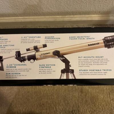 TASCO REFRACTOR TELESCOPE