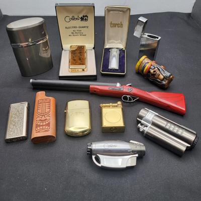 Variety of Lighters & Lighter Cases