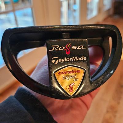 Titleist & McGregor Golf Clubs & a Sun Mountain Golf Bag (LR-DW)