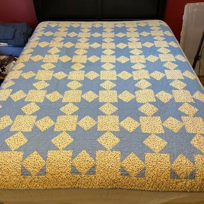 Blue & Yellow quilt