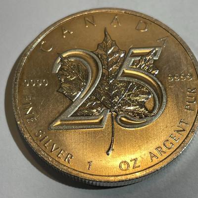 Canada 2013 Maple Leaf $5 Coin. 9999 Silver 1 Oz Troy - 25th Anniversary Bullion Coin.