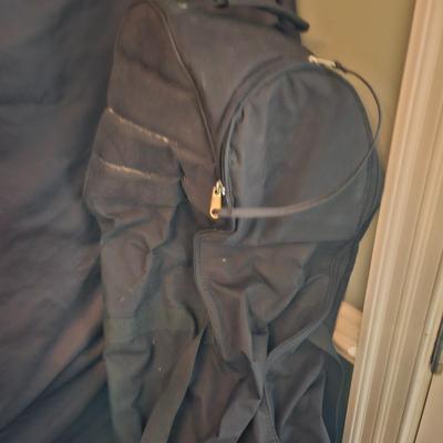 Pair of World of Golf Premium Wheeled Golf Bag Travel Covers (LR-DW)