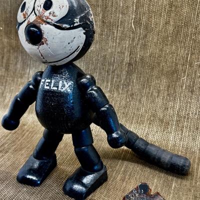 LOT 23 - Vintage Felix the Cat Figure