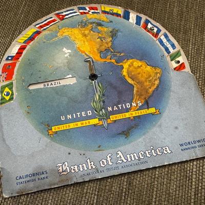 LOT 25 - Vintage Moveable Bank of America United Nations "United in War - United in Peace"