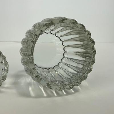 -31- GLASSWARE | Vintage Jeanette Clear Ribbed Covered Dish