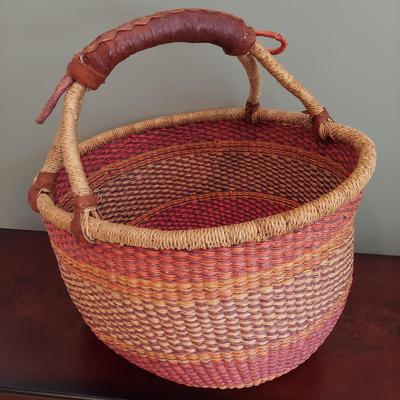 Handwoven Basket and Wicker Fruit Display (LR-BBL)