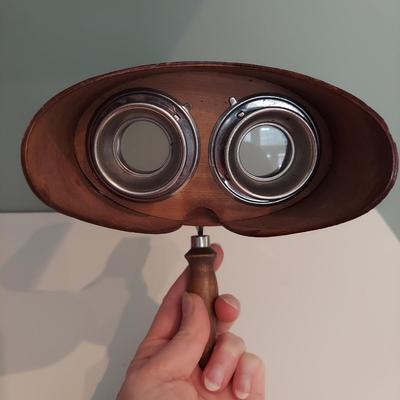 Antique Stereoscope Viewer (LR-BBL)