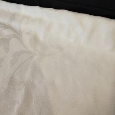 Sferra Tablecloth, Williams Sonoma Napkins & More (LR-JS)