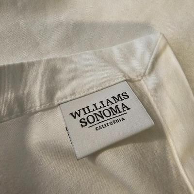 Sferra Tablecloth, Williams Sonoma Napkins & More (LR-JS)