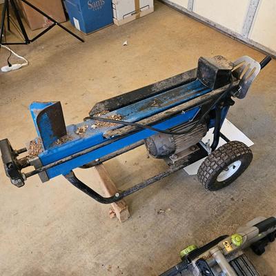 Central Machinery Electric Log Splitter and an EarthWise Electric Chainsaw (G-DW)