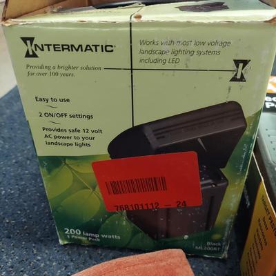 Toro Leaf Blower and More Lawn Care Accessories (G-BBL)