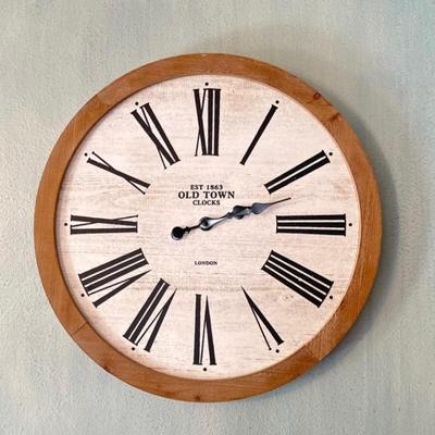 21â€ Wooden Clock