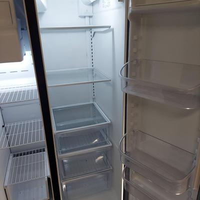 Frigidaire Side By Side Refrigerator (G-BBL)