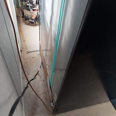 Frigidaire Side By Side Refrigerator (G-BBL)