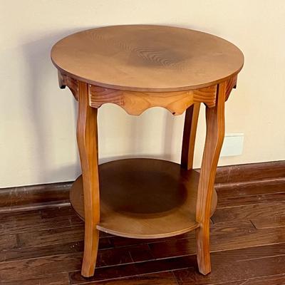 Solid Wood Scallop Design Side Table