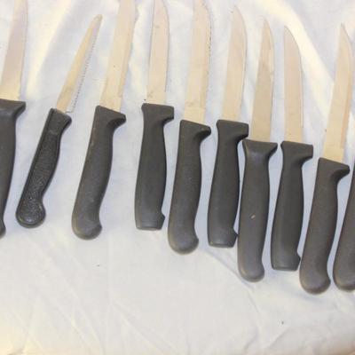 Collection of steak knves