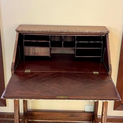 GRAND RAPIDS FURNITURE ~ Vtg. Claw Foot Solid Wood Secretary ~ With Seashell Design