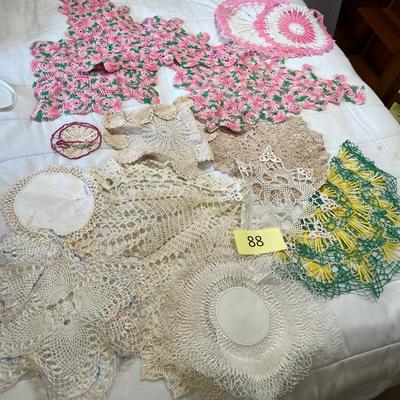 Doilies & lace