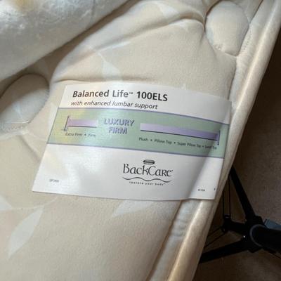 Like new queen size bed