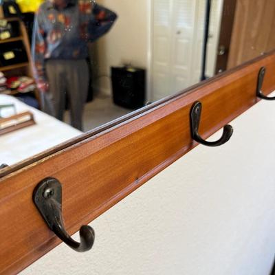 Mirror w/ coat racks