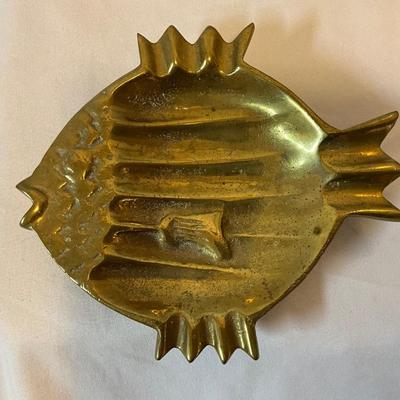 Vintage solid brass mid century fish ashtray, bohemian design