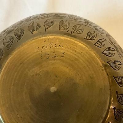 India solid brass etched floral pot w/cover