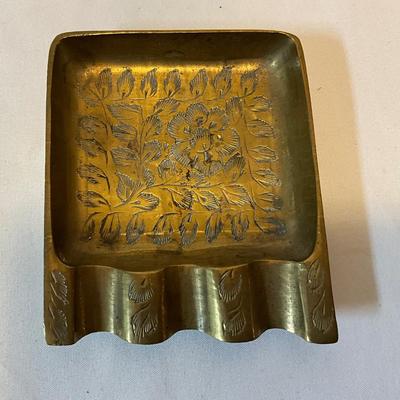 India brass ashtray holder