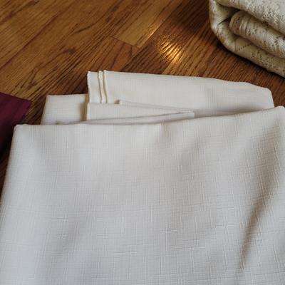 Table Linens and More (DR-CE)