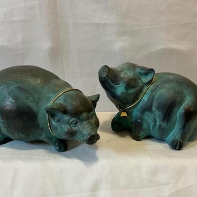 Vintage green ceramic pigs