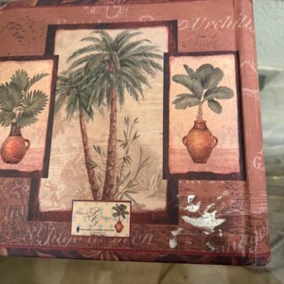HAWAIIAN THEME PALM TREES