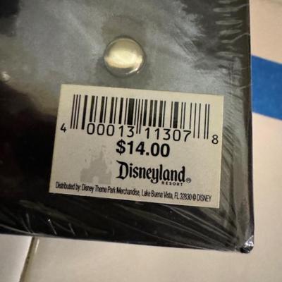 KID'S AND DISNEY LOT