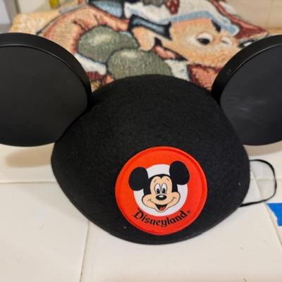 KID'S AND DISNEY LOT