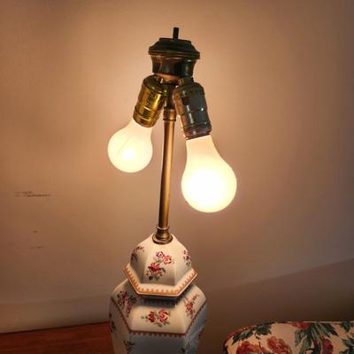 Pair Vintage table Lamps Dual Bulbs