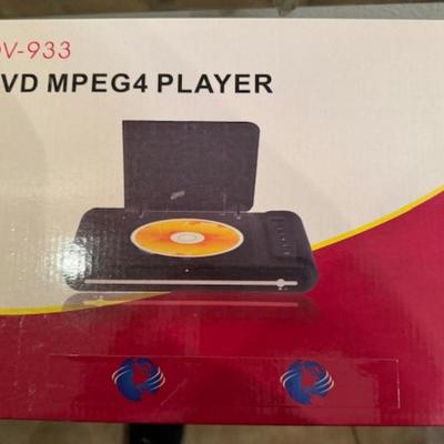 PORTABLE DVD PLAYER