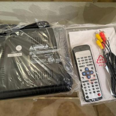 PORTABLE DVD PLAYER