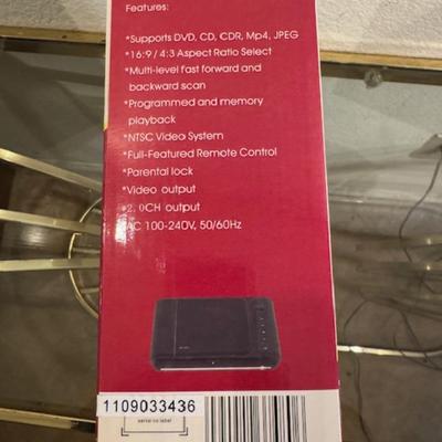 PORTABLE DVD PLAYER