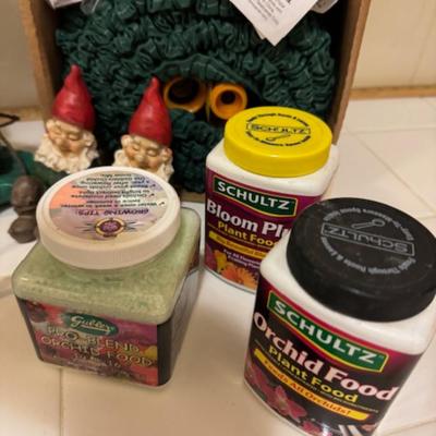 GARDEN ITEMS