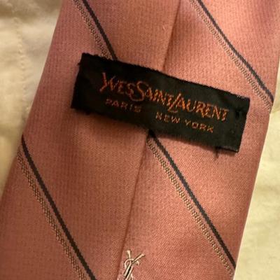 TIE LOT