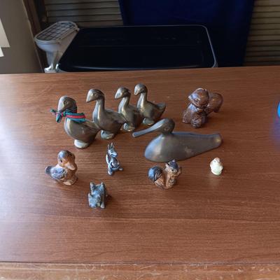 BRASS & CERAMIC DUCKS, PEWTER KANGAROO & A FLYING PIG