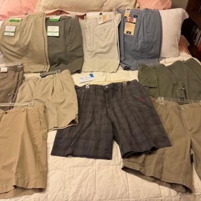 SHORTS LOT size 38