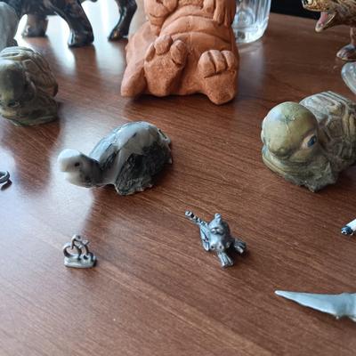 GLASS MICKEY MOUSE AND A COLLECTION OF ANIMAL FIGURES