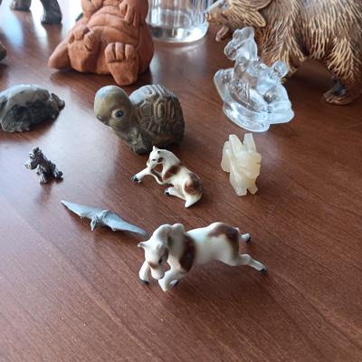 GLASS MICKEY MOUSE AND A COLLECTION OF ANIMAL FIGURES