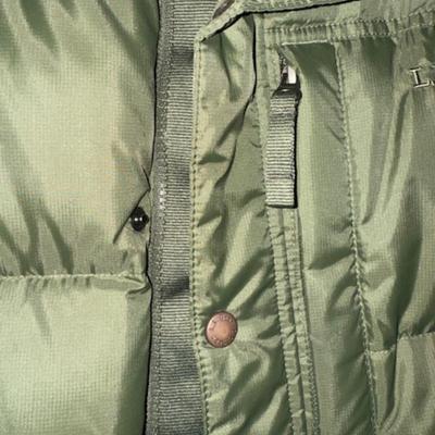 2 VESTS - XL