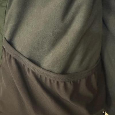 2 VESTS - XL