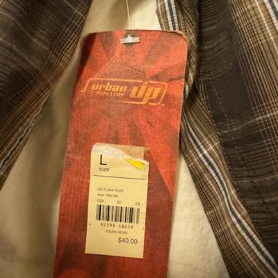 LARGE LONG SLEEVE SHIRTS size L